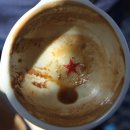 별 하나에 커피 이미지