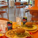 핑크홀리 | [경남/남해/맛집] 독일마을 근처🥤 HOLY한 수제버거 맛집 &#39;홀리조이&#39;🍔🍟