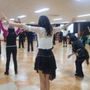 라인댄스 초급B 이미지