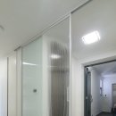 씨유 알파시티청아람점 | 대구 중문 수성 알파시티 청아람, 화이트 원슬라이딩 현관중문(모루유리) 시공 후기