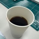 더치나인 앞 횡단보도 | [여의도 샛강역 커피] 커피나인 여의도센트럴점: 국가대표 바리스타의 블루리본 카페