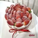 제주아나픈치과의원 | 제주 주문제작 케이크｜제이델링 제주시점 딸기폭탄케이크 픽업 리뷰