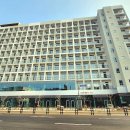 SK V1센터 앞 이미지