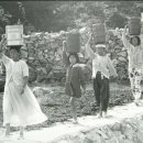 조선시대와 1960년대 초 두레박과 물지게 이미지