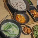본가돼지국밥 이미지