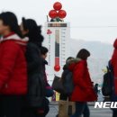 '포근한 동지, 사랑의 온도탑은 꽁꽁' / 안동 전통문화 재해석한 명품우산 ‘소옥’ 이미지