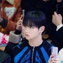 나인투식스(nine to six)