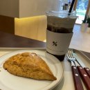 텐퍼센트커피 아산탕정지웰점/아인슈페너/아메리카노/스콘이 맛있는 카페