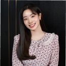 제천 영화제 레드카펫: 트와이스 다현, 빛나는 순간 포착