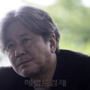 빨래하고 수선하고 이미지