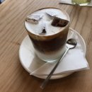 빈티지카페안 | [냠냠외출] 제주 카페 인디카하우스 : 제주시청카페/빈티지카페/디저트카페 후기🍰☕🧉🪑