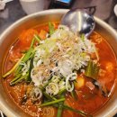 사리역 2번출구 앞 횡단보도 | [인천] 부평 동암술집 '한사발포차' 안주맛집으로 소문난 레트로 감성 야장까지 완벽한 곳