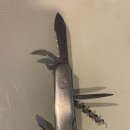 상태 좋은 Swiss Army Knives - 2불 시작입니다. 이미지