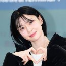 권나라, 너무 짧은 단발에 일본까지 긴장했다...눈부신 &#39;아침 미모&#39; 삿포로 출국 메이크업 이미지