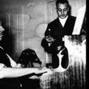 풀랑크 '나폴리 모음곡' 1922∼25년 사이에 씌어진 나폴리 모음곡은 그의 피아노 작품 중 초기 작품에 속하며 Poulenc의 창 이미지