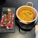 수원-0178 | [수원/인계] 육회야 문연어 | 시그니처 화산섬 후기(육회, 연어, 육사시미) 인계동술집 추천