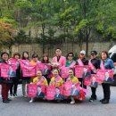 서울 관악우방아파트에서 한마음축제(노래자랑)에서 동반자님들이가수님과 함께 찍은사진들 올려봅니다 이미지