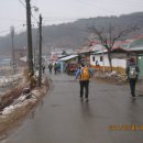 대전시경계 1구간(금탄동마을회관~대전시경계 극북점~소문산성~ADD철조망~안산동 버스종점) 즐거웠습니다..약간 고달펐구요..ㅋㅋ 개굴개굴 이미지