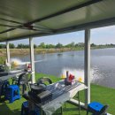 탁 수산 이미지