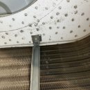 올바른요리교실 | 현장 LG 휘센 시스템 에어컨 4대 분해 세척, 톱밥·도배풀·기름때 박멸 및 소음 최소화 격리 시공 후기