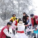 동의보감촌의 겨울 풍경 / 영국 웨일스의 눈 언덕/◆ 파리 베르사이유궁 눈 산책/전국 곳곳에 ‘하얀 눈’/문화재청, '한국의 갯벌' 유네스코 세계유산 등재신 이미지