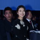 수지, 한국광고주대회 KAA Awards 모델상 수상(코디부털ㄱㄱ) 이미지