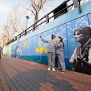 김광석포토존 조형물 이미지