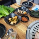 행복한 돼지 세끼