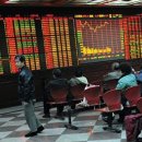 중국 A주 계속 하락세, 중국 증권감독관리위원회 "투자기회"라며 질책 이미지
