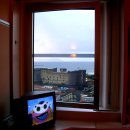 창가의 풍경 이미지