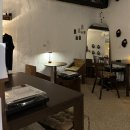 제주남초등학교 | [제주여행] 제주 시내 카페 브리릭 | LP감상, 고양이