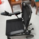 휠체어 타는 사람들 | 휴대용 휠체어 출장 다니는 직장인 후기