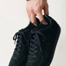 노피(NOPI) | 더노피 루이스 5.5cm 키높이 독일군 스니커즈 올블랙 | 데님부터 슬랙스까지 블랙 코디 비율 살리기...
