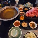 골프연습장 앞 화장실 이미지