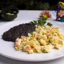 단백질 가득한 아침 식단은 이미지