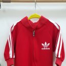 의류 재활용 리폼과 수선 이미지