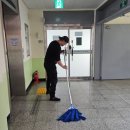 논곡중학교 | 인천 논곡 중학교, 다목적실 매트 제거 및 바닥 세척 후기