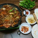 두루치기김치찌개 이미지