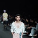 인아