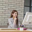 자세교정 스트레칭 이미지