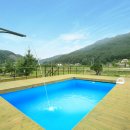 아이유 펜션 이미지