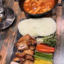 영통치킨맛집]- 오븐에 구운 닭, 쌈싸먹는 닭, 건강한 치킨을 먹고싶다면 누구나 홀딱 반한 닭, 영통...