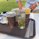 청년카페 야외 이미지