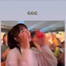 배우 김보라, '절친' 악뮤 이수현에 기습 볼뽀뽀…"놀라움을 선물해줘서 고마워" 이미지