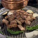 우람한삼겹살 | 선릉역직장인맛집 육즙 꽉 찬 삼겹살과 목살의 신세계 돼지통 선릉직영점
