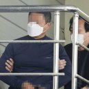 법원 앞 이미지