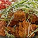 담장을 넘은 까닭 이미지