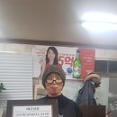 웃는돈지 국수가 이미지