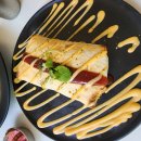 다나(DANA)성서계명대점 이미지