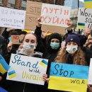 러대사관 앞 우크라이나인 "함께 서준 한국인들 고맙다" 이미지